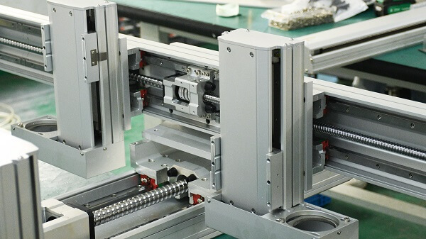 Eight-Axis Customized Robot Manipulator